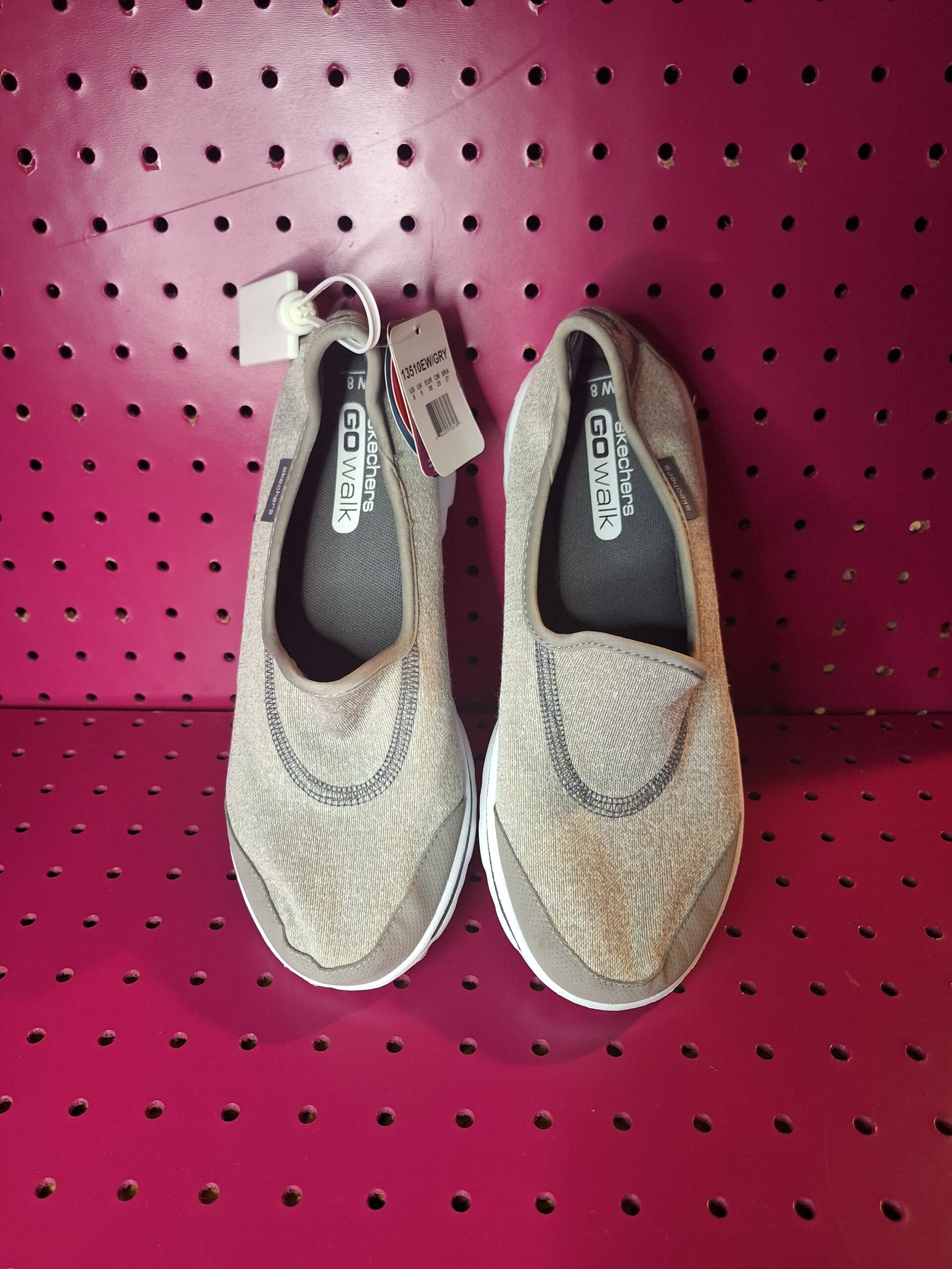 Skechers grey