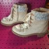 Tan Boots with fux fur