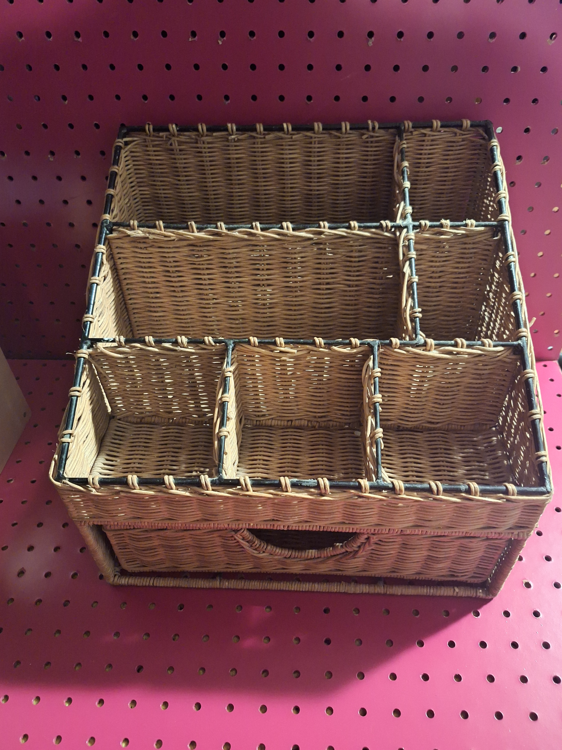 Wicker organizer